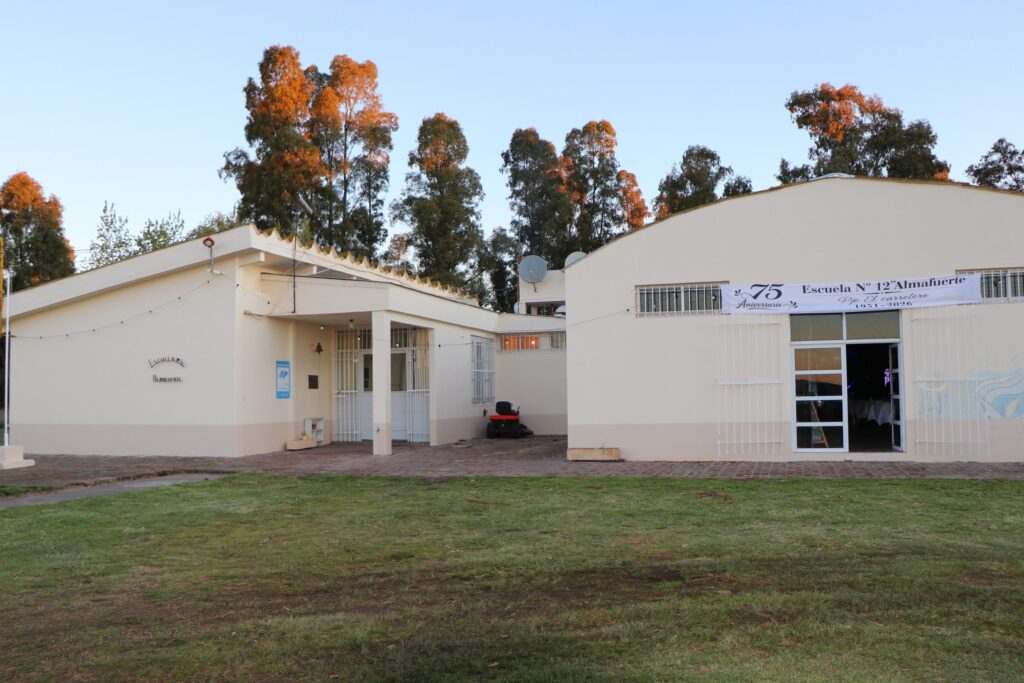 San Cayetano: Escuela N° 12 de El Carretero, 75 años de una “hacedora de sueños”